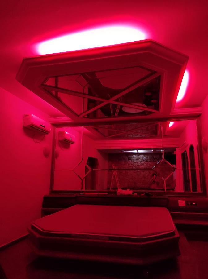 Champion Motel — Photos 1